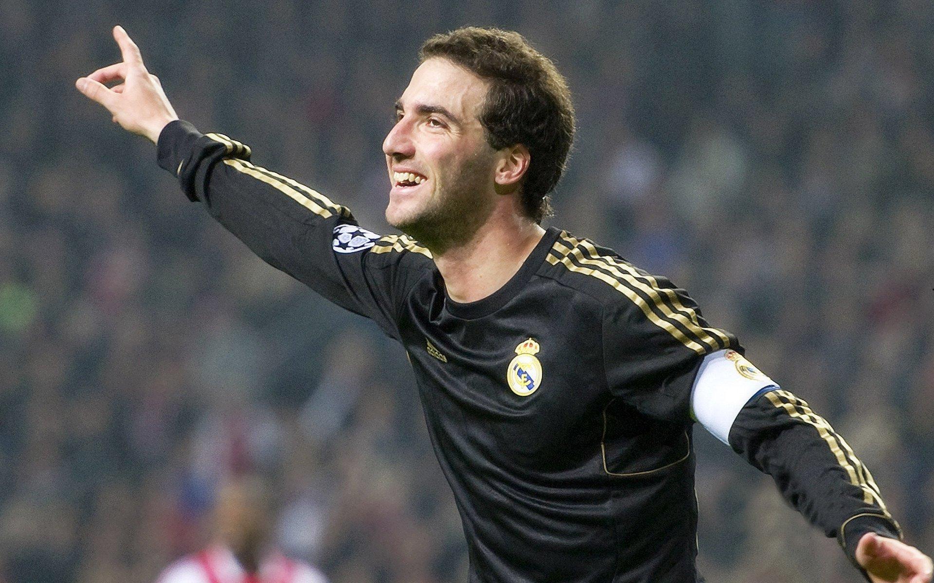 德天空独家，格纳布里专注拜仁未来，夏窗未接任何报价与接触