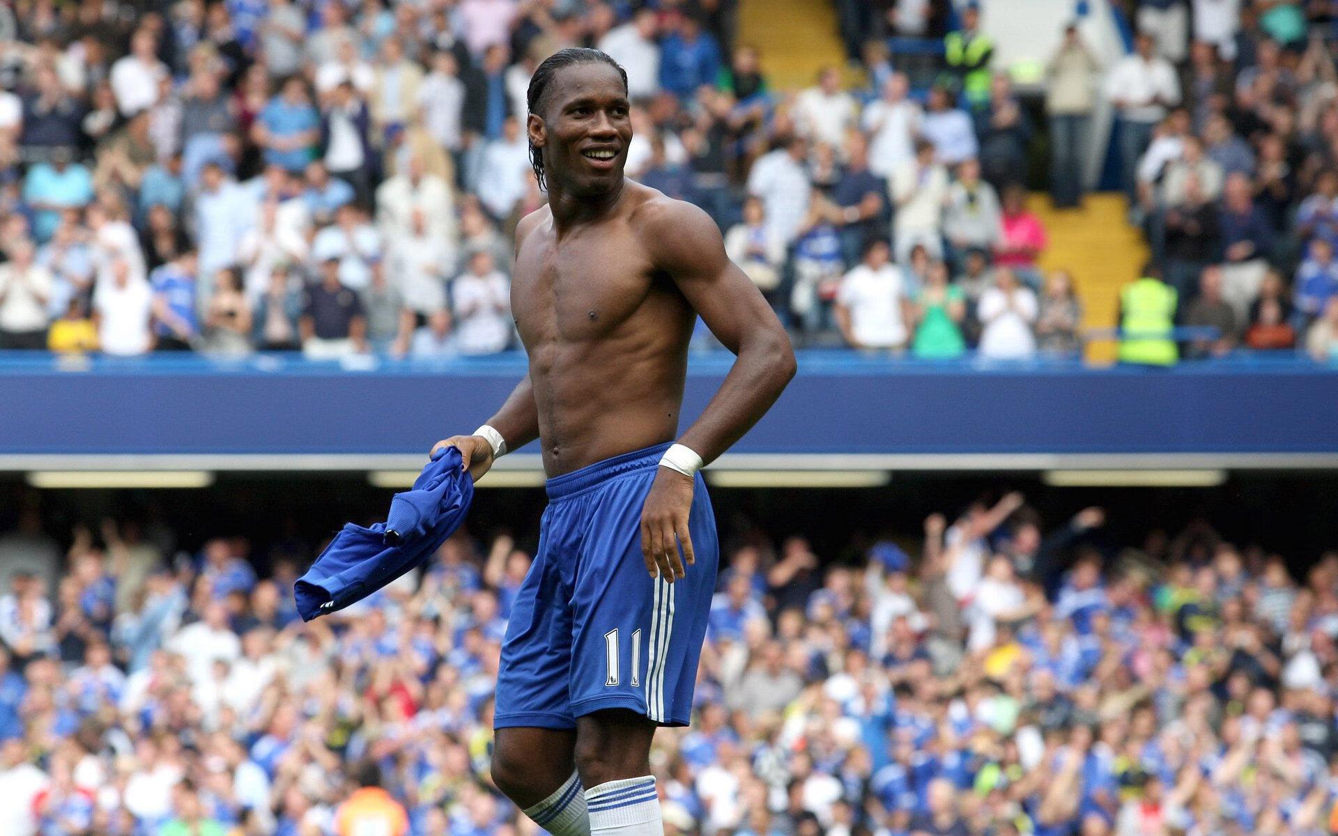 绿茵场上的遗憾瞬间，空门不进合集引发球迷热议，网友调侃恨不得自己上场