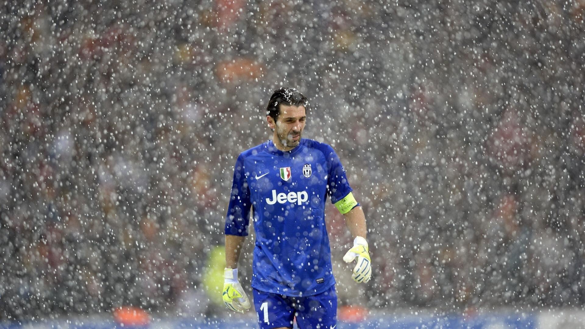 东契奇独木难支!连续四场30+三双创纪录,独行侠1胜3负陷泥潭