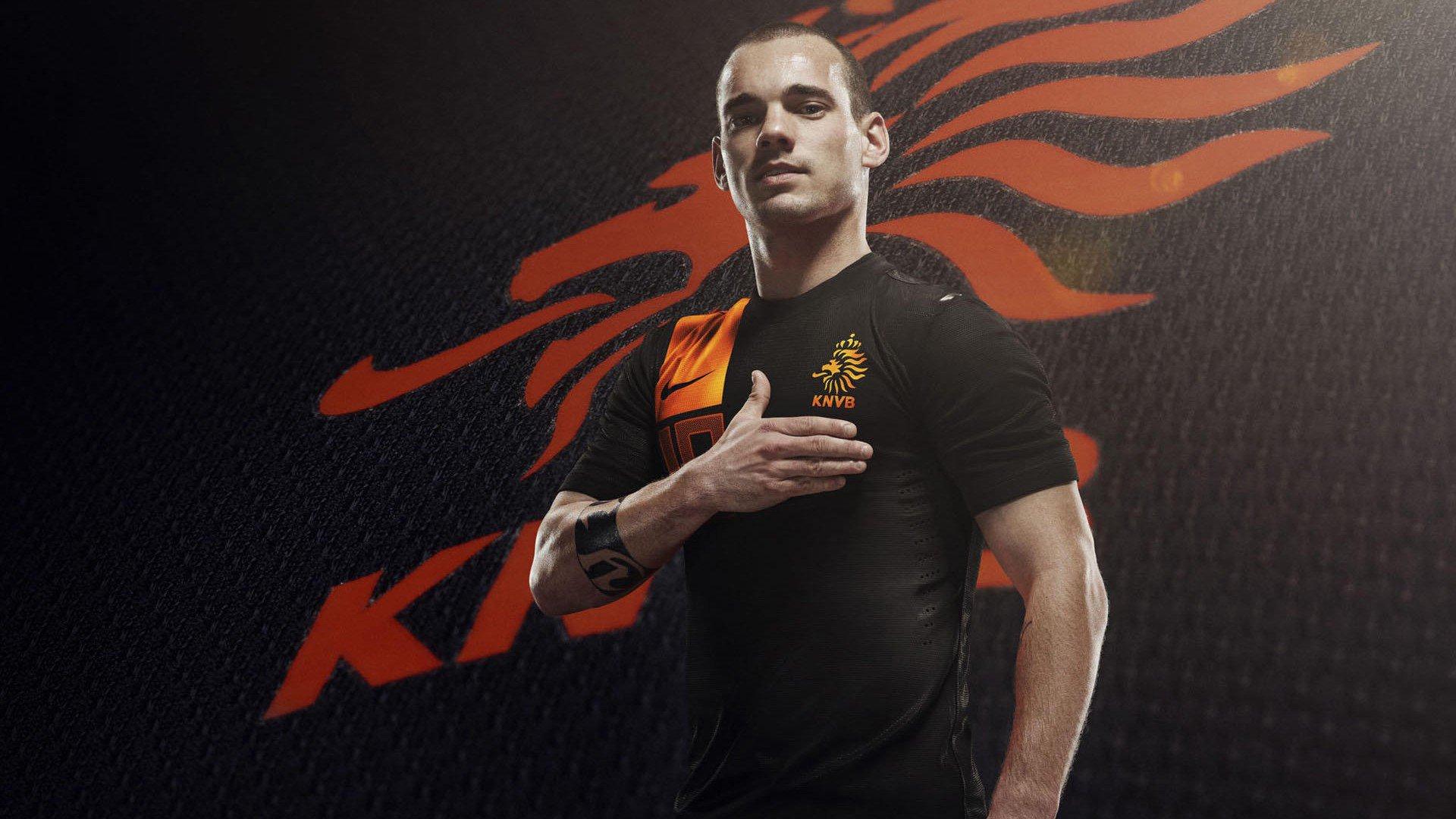 曼城官宣马年特别版球衣 独特米色设计承载东方文化祝福